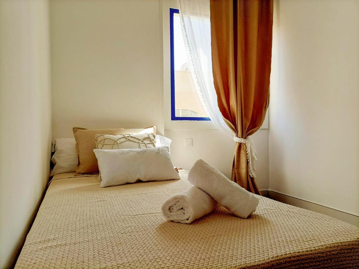 Chakra House Fuerteventura - Affordable Rooms In A Cozy Guesthouse Corralejo Exterior foto