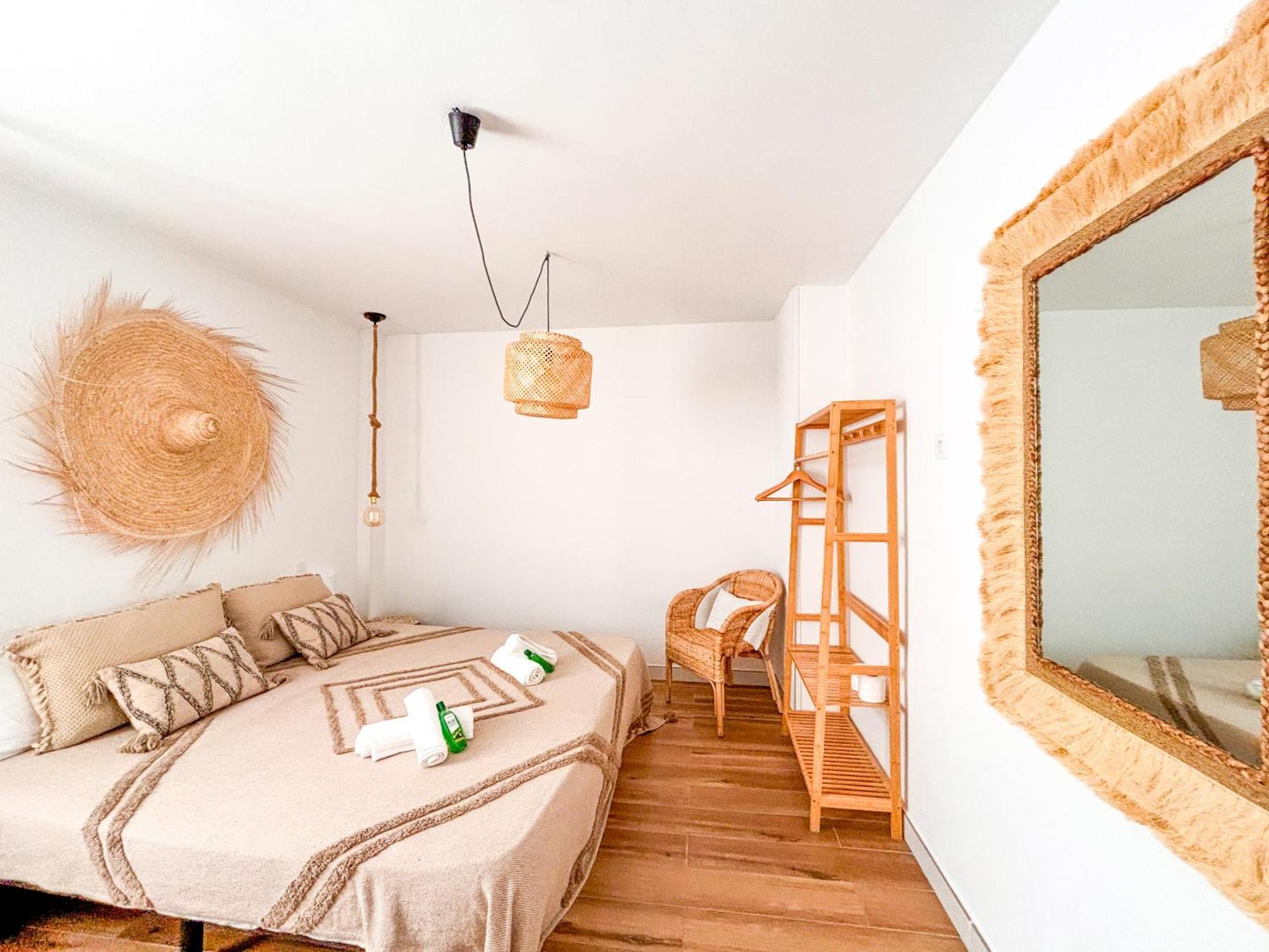 Chakra House Fuerteventura - Affordable Rooms In A Cozy Guesthouse Corralejo Exterior foto